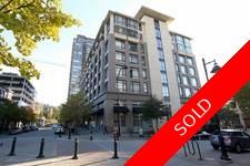 Port Moody Centre Condo for sale:  1 bedroom 736 sq.ft. (Listed 2016-05-28)